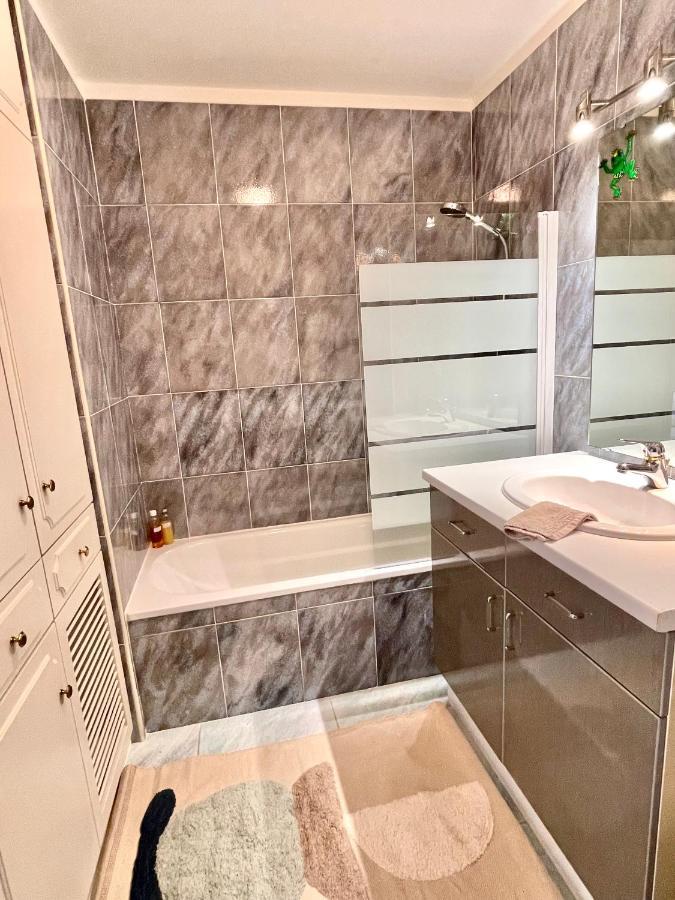 Appartement Vue Exceptionnelle Saint-Raphaël Esterno foto