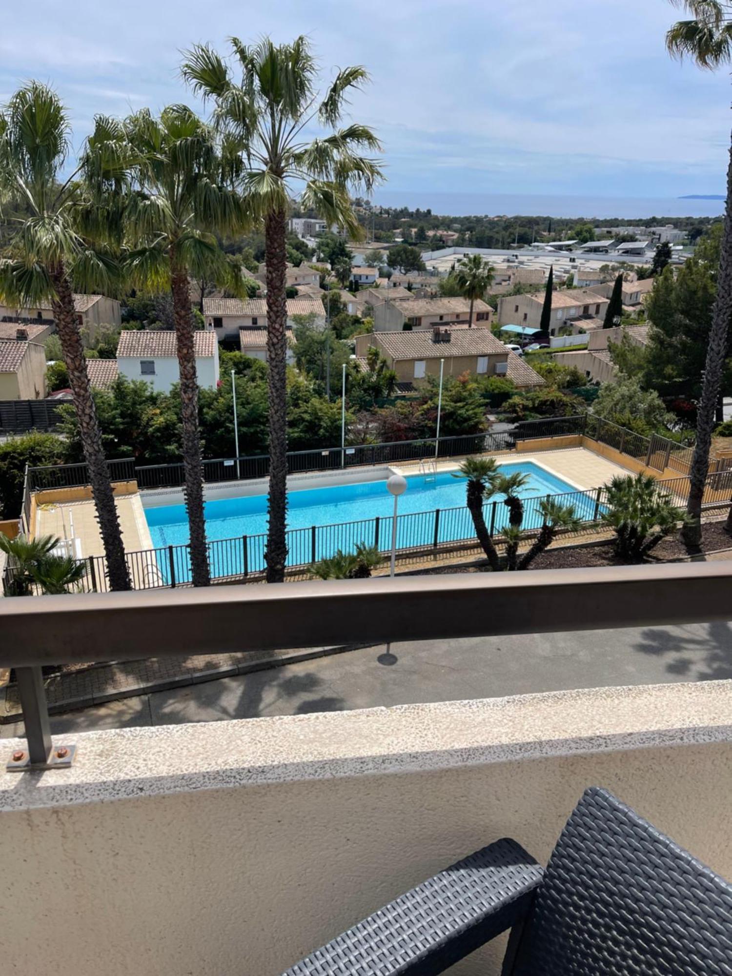 Appartement Vue Exceptionnelle Saint-Raphaël Esterno foto