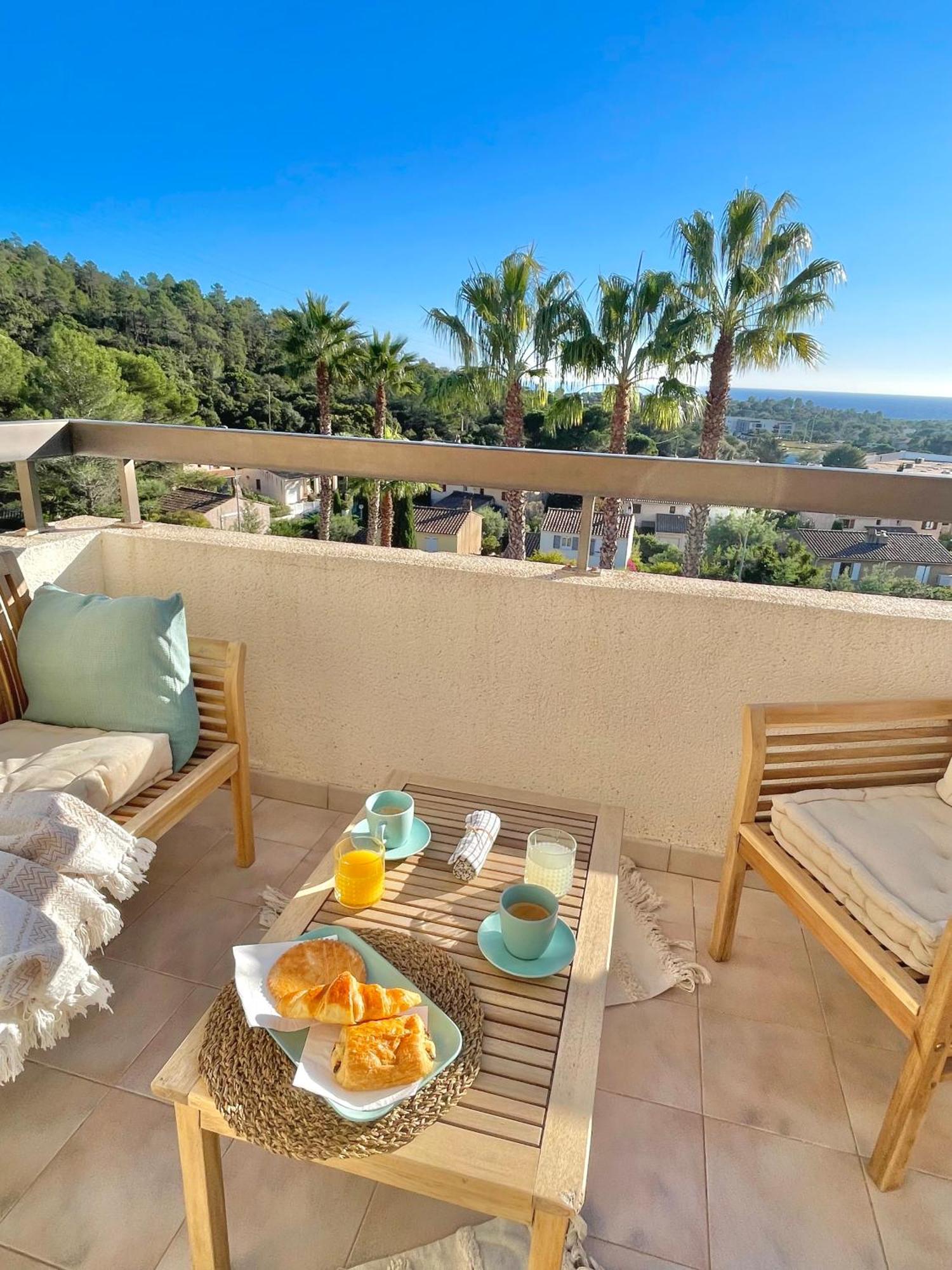 Appartement Vue Exceptionnelle Saint-Raphaël Esterno foto
